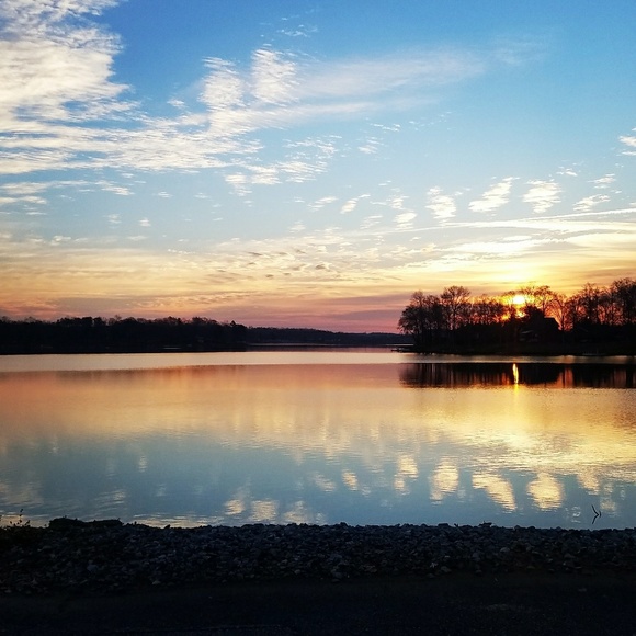 Meet Your Posher - Picture 5 of 6